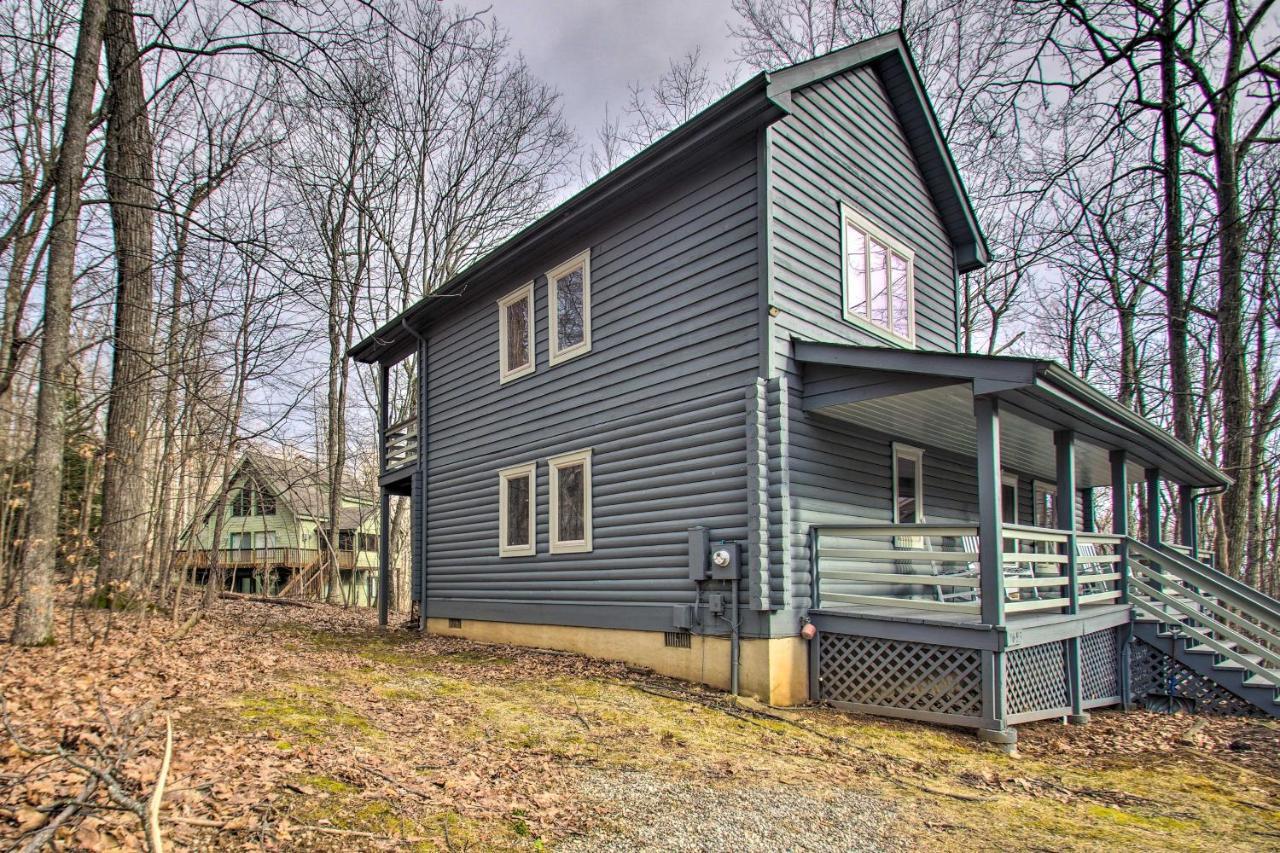 Wintergreen Home With Deck - Near Skiing And Hiking! エクステリア 写真