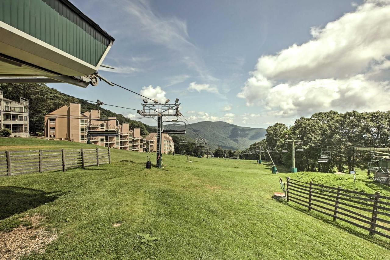 Wintergreen Home With Deck - Near Skiing And Hiking! エクステリア 写真